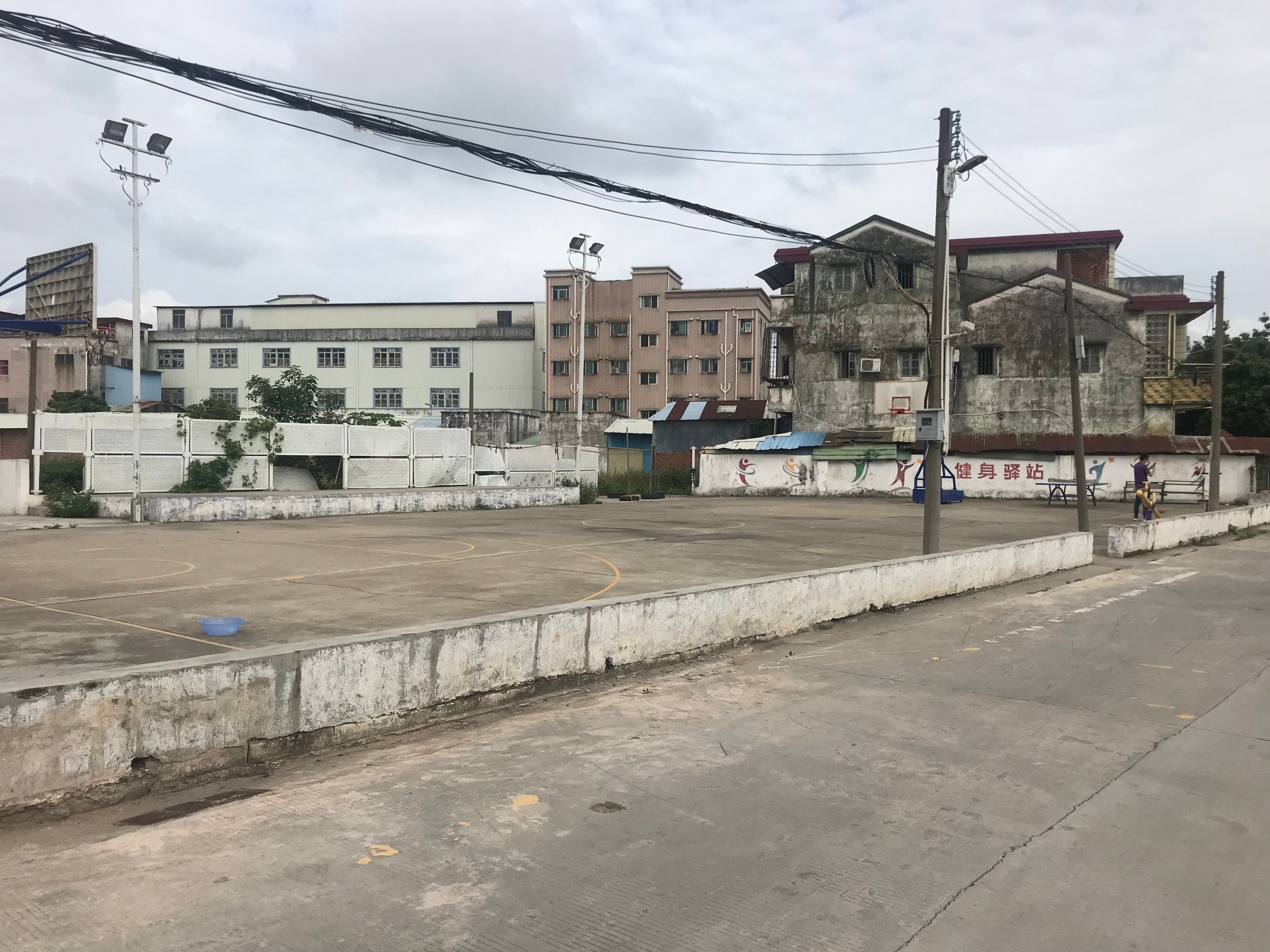 大涌社区新围全民健身路径(图2)