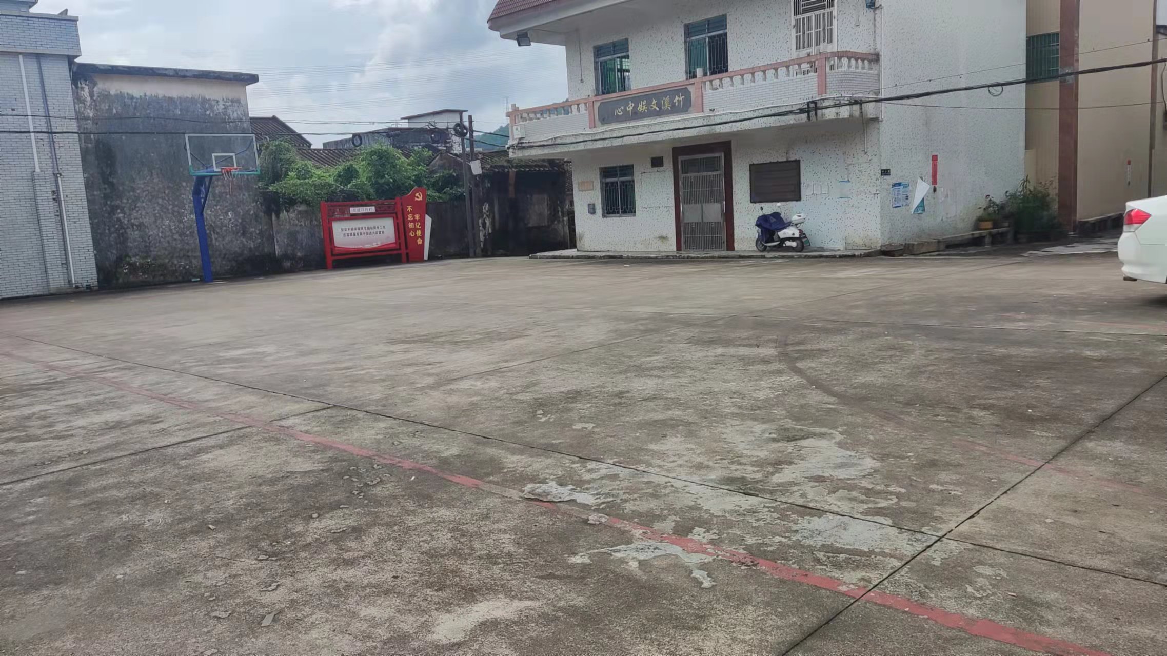 三乡镇白石村竹溪篮球场(图2)