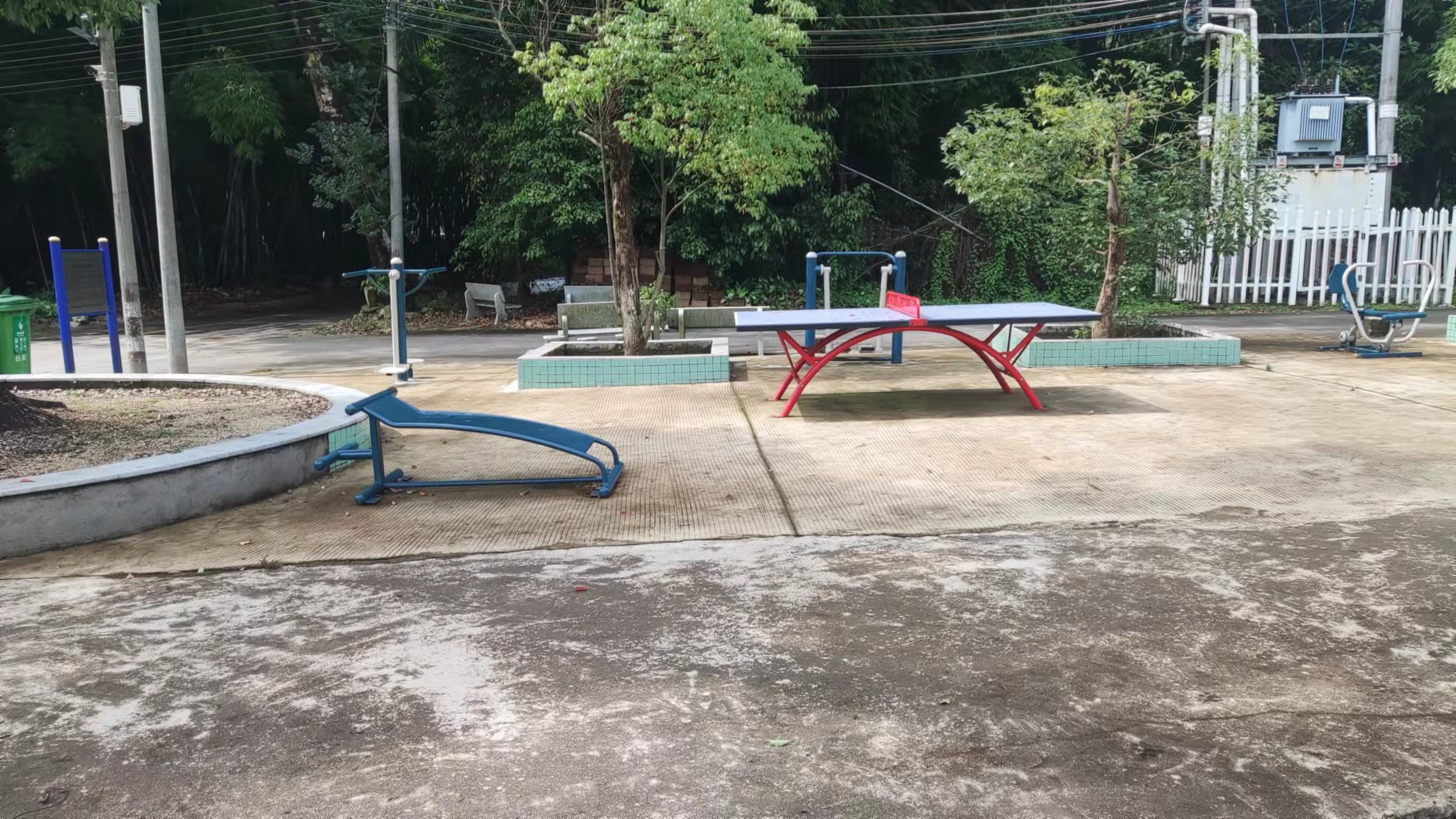 三乡镇白石村竹溪休闲公园(图2)