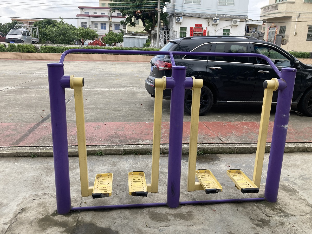 板芙镇板芙村综合文化服务中心健身路径(图10)