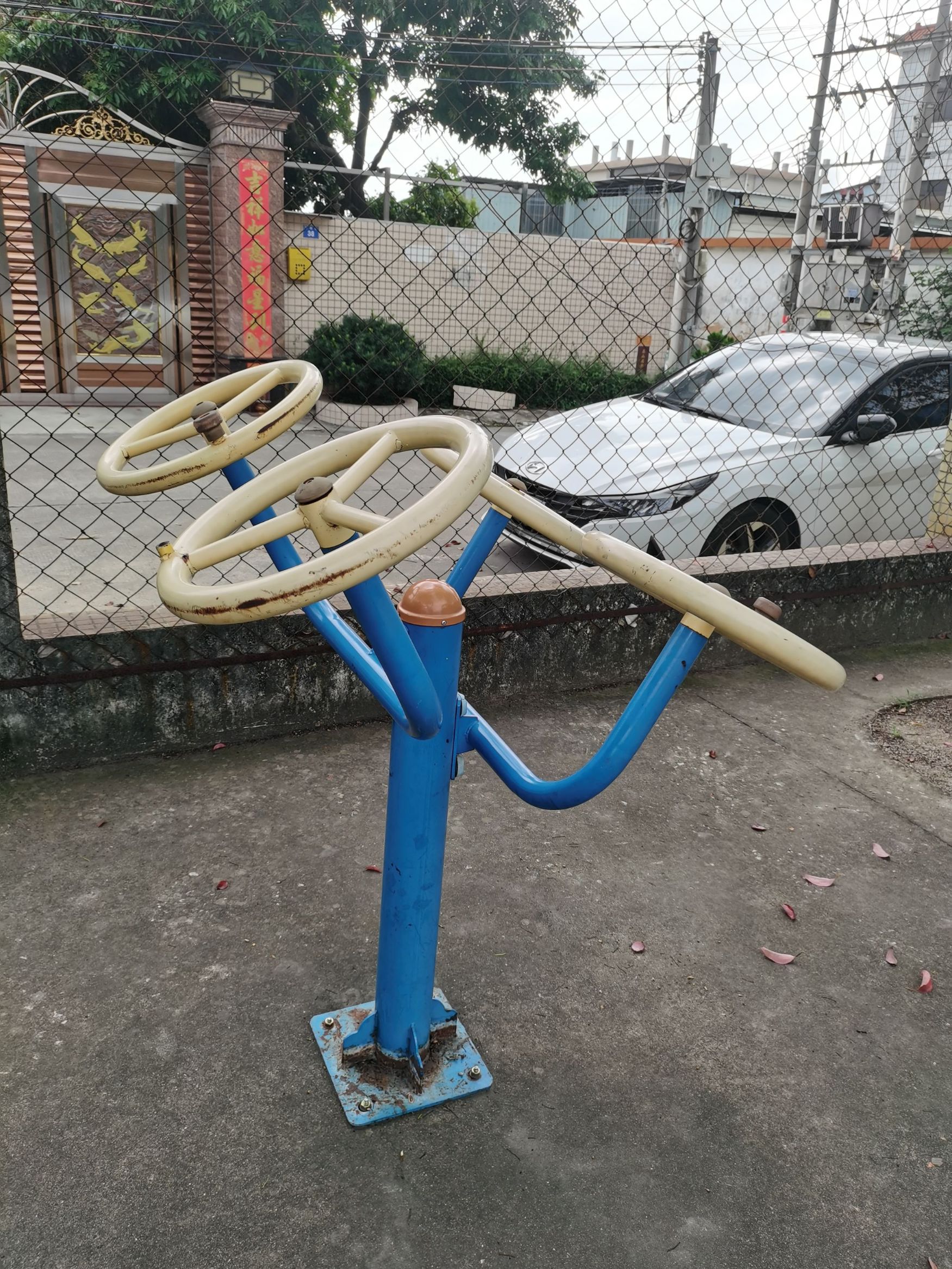 结民乌沙球场(图5)