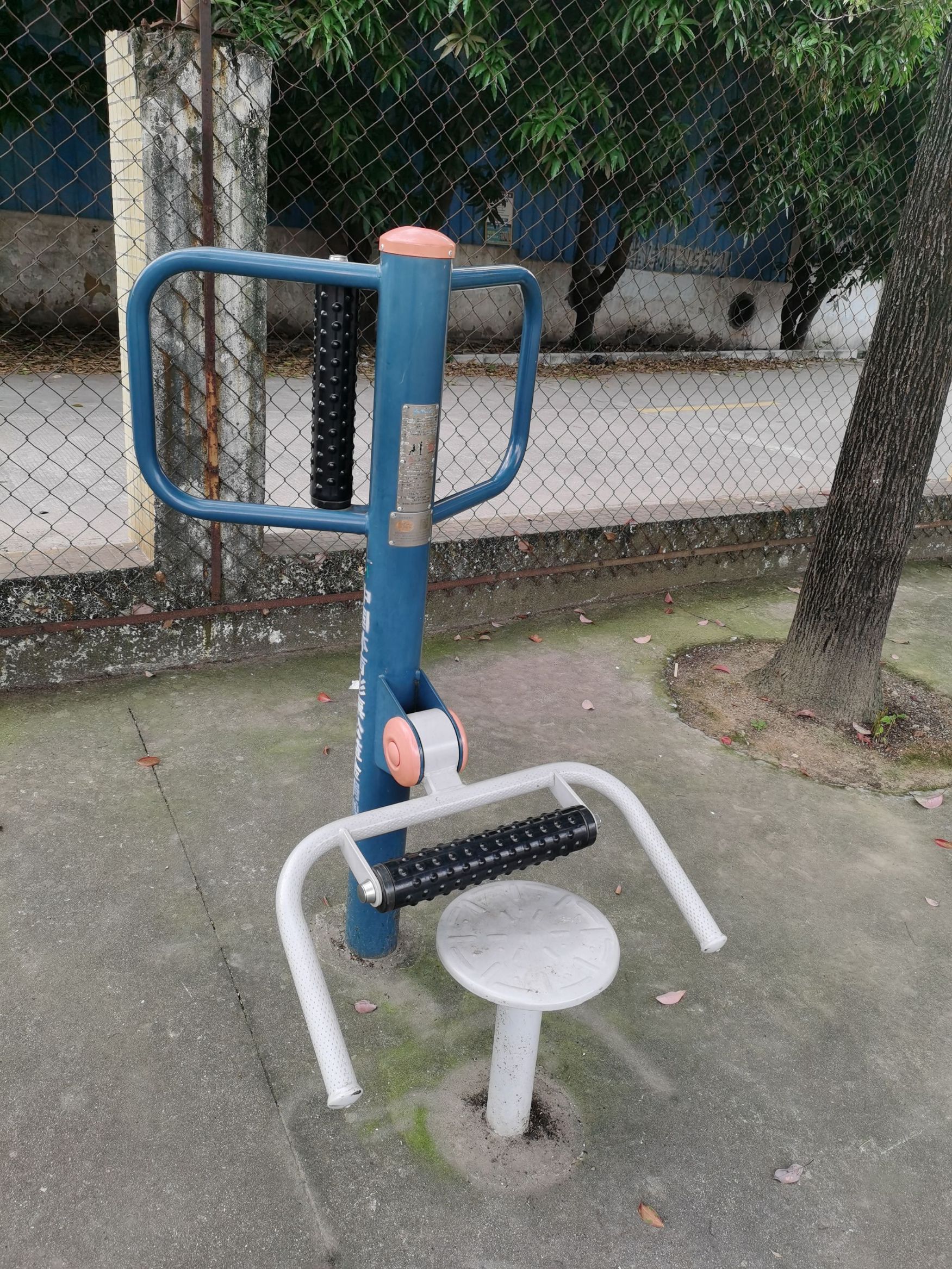 结民乌沙球场(图4)