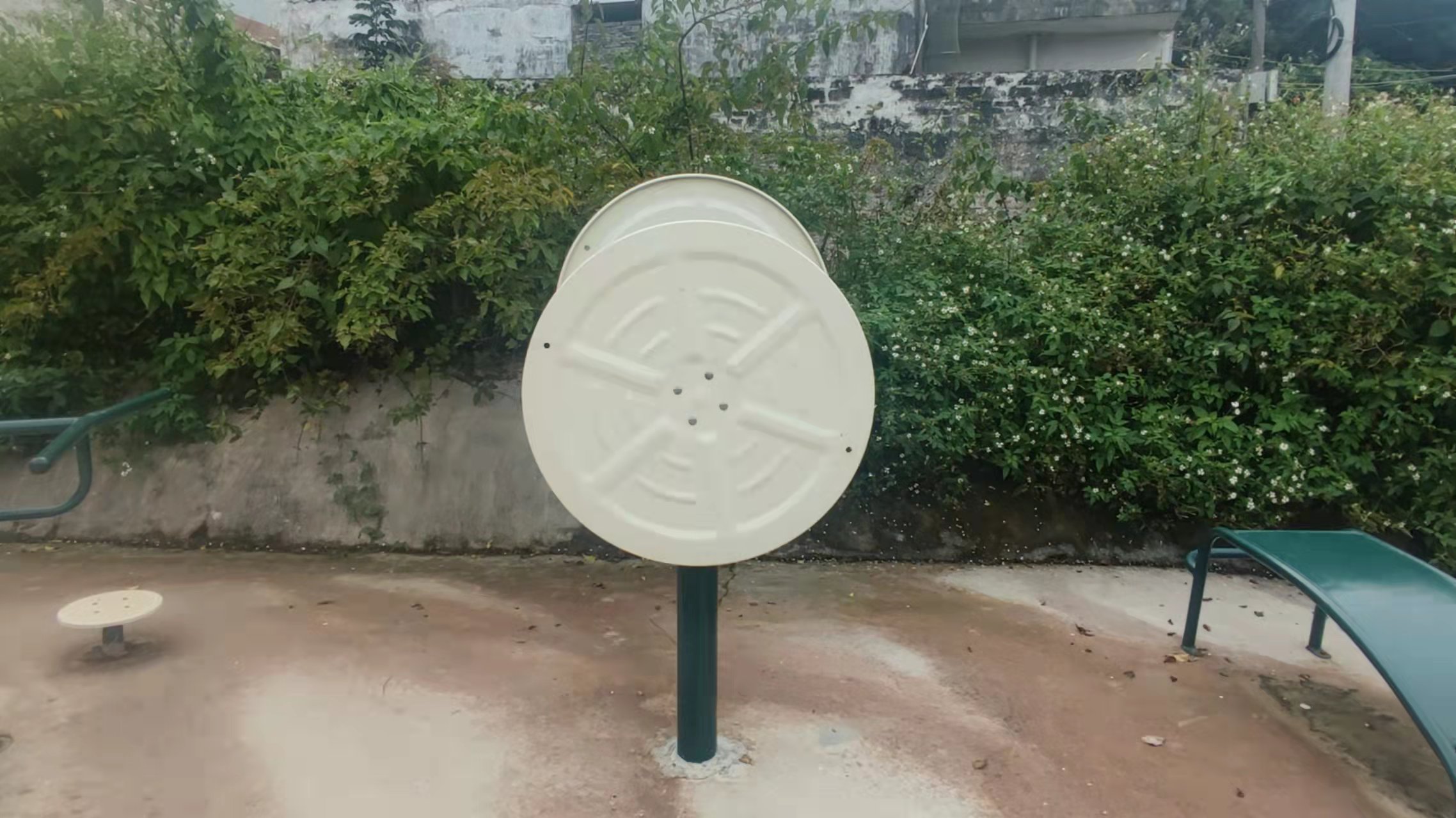 三乡镇白石村锚山篮球场(图7) 三乡镇白石村锚山篮球场(图7)