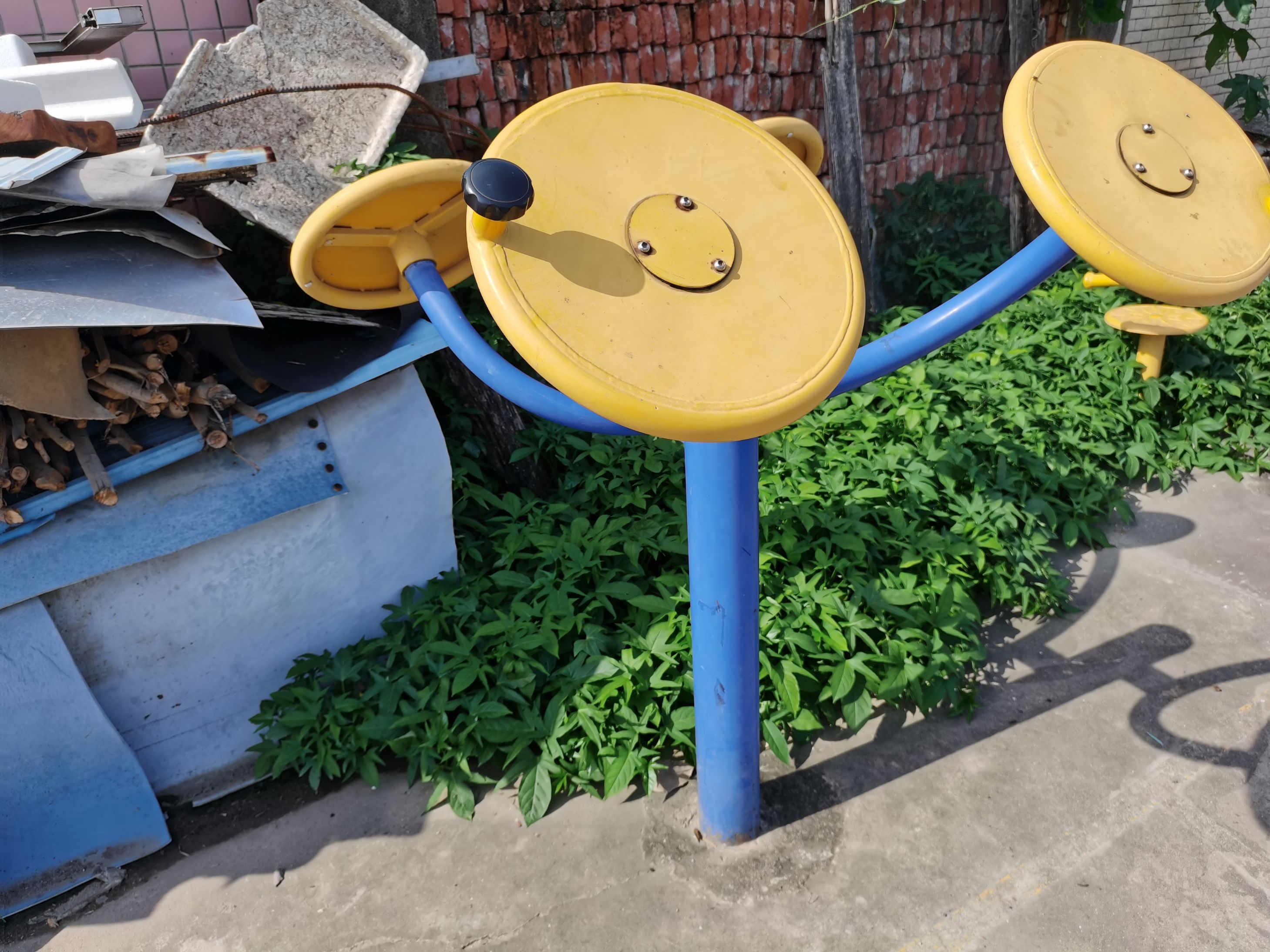 蟠龙潮源健身苑(图1)