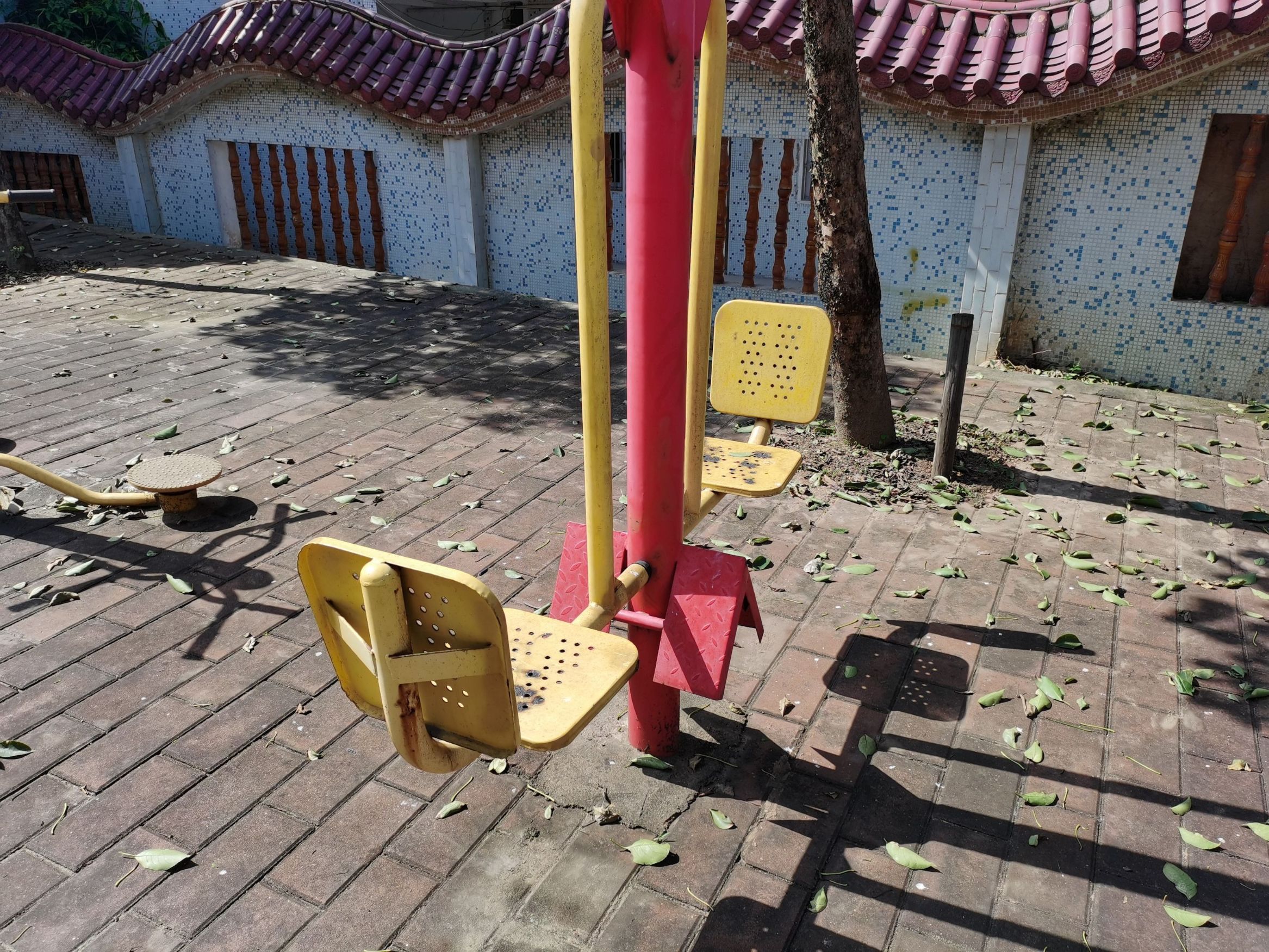 东南村综合文化活动广场(图5) 东南村综合文化活动广场(图5)