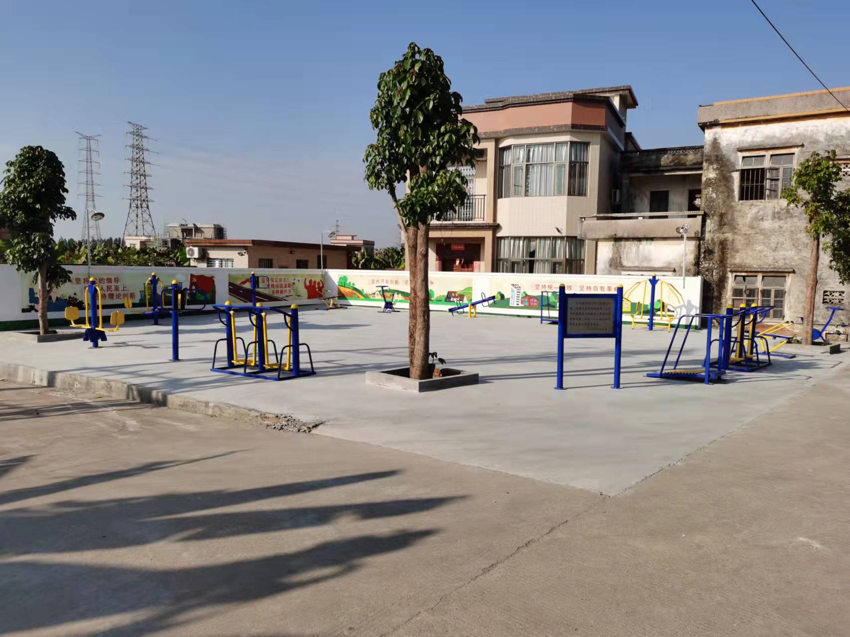 东南甩洲活动广场(图2) 东南甩洲活动广场(图2)