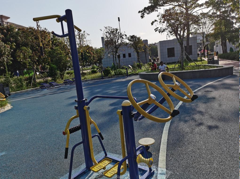 三角镇镇文化广场(图14) 三角镇镇文化广场(图14)