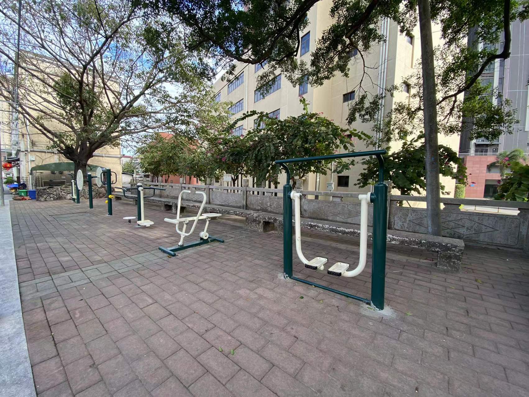 三乡镇茅湾村平安路公园仔(图2)