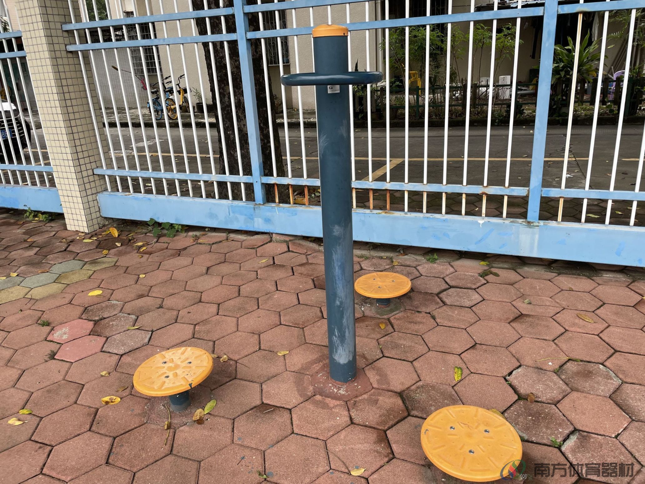 凤凰河渠绿道南华小区西苑段(图4) 凤凰河渠绿道南华小区西苑段(图4)