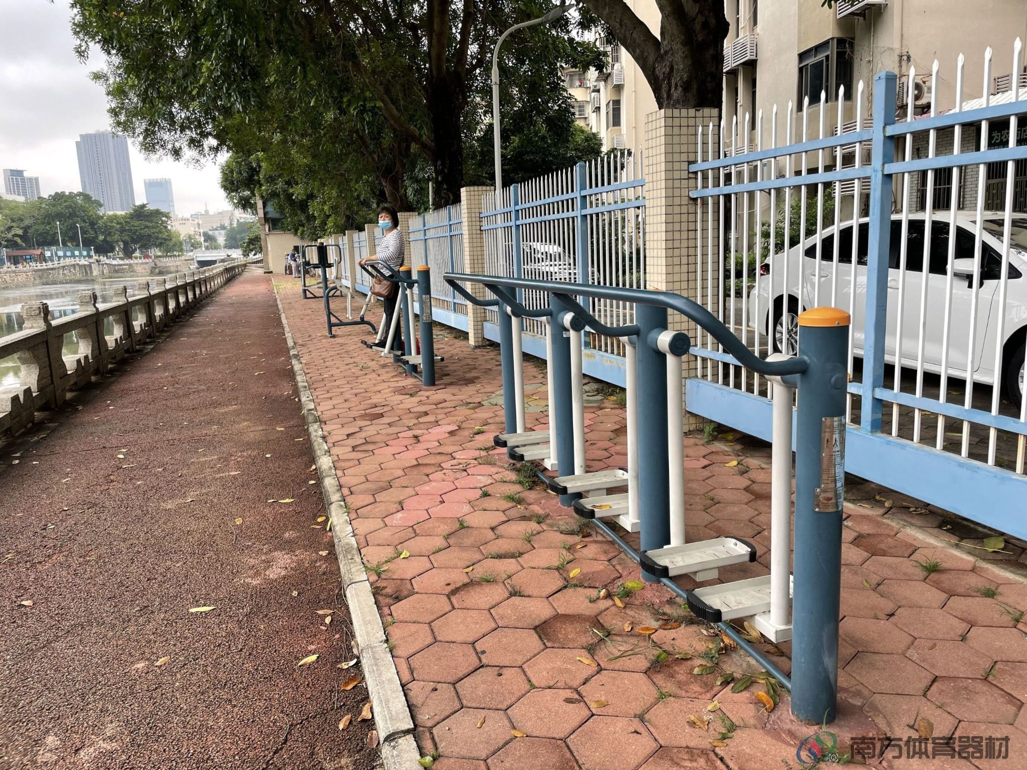 凤凰河渠绿道南华小区西苑段(图8) 凤凰河渠绿道南华小区西苑段(图8)