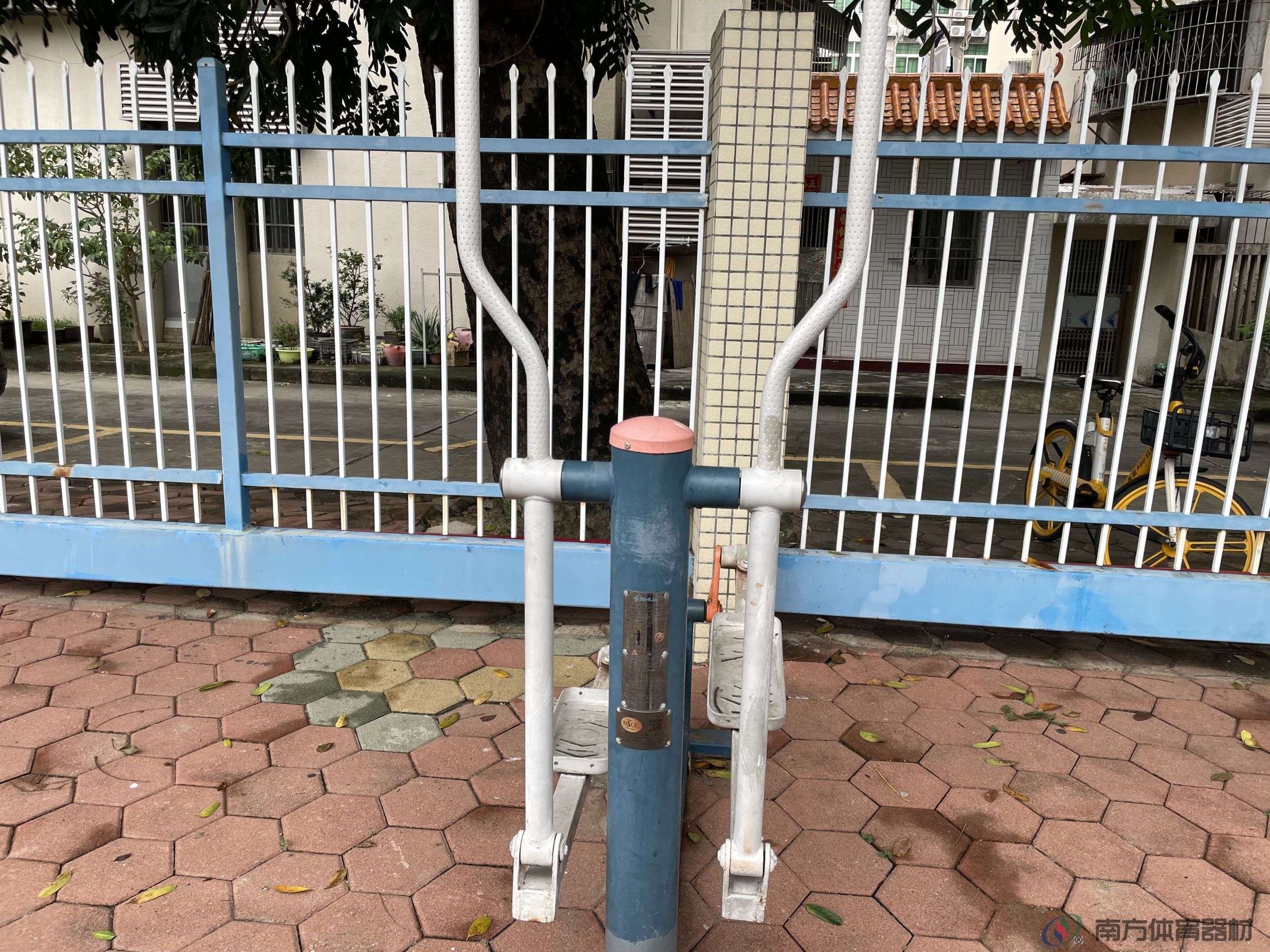 凤凰河渠绿道南华小区西苑段(图19) 凤凰河渠绿道南华小区西苑段(图19)