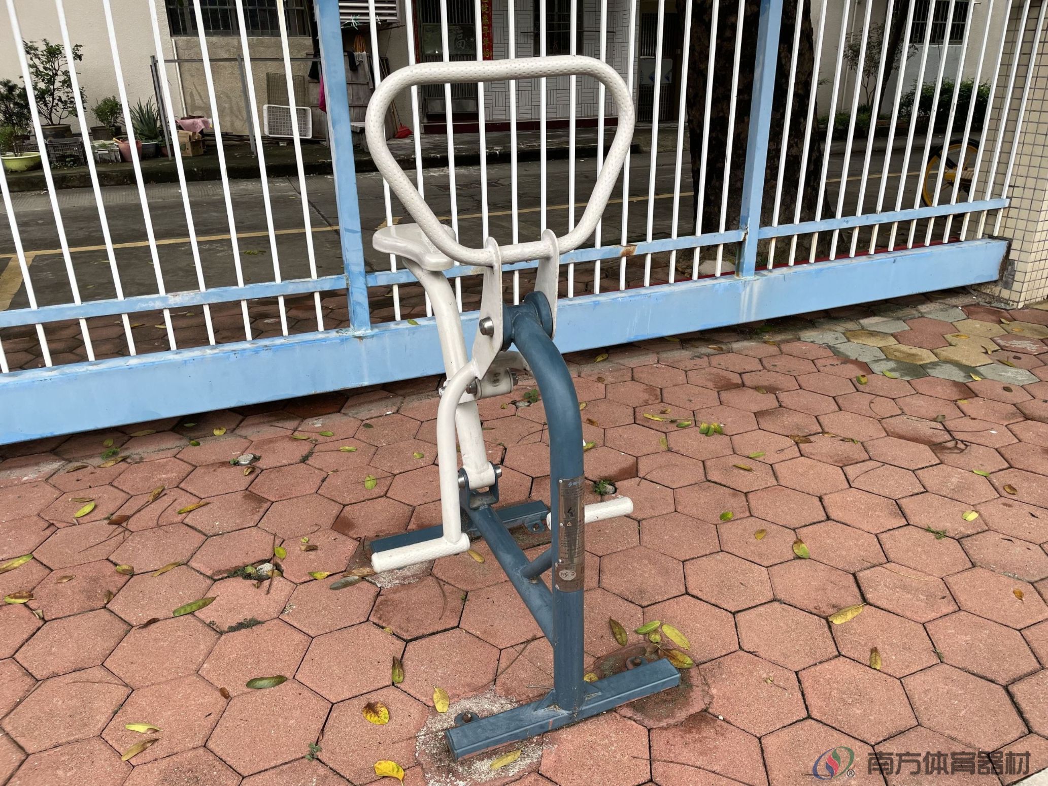 凤凰河渠绿道南华小区西苑段(图30) 凤凰河渠绿道南华小区西苑段(图30)