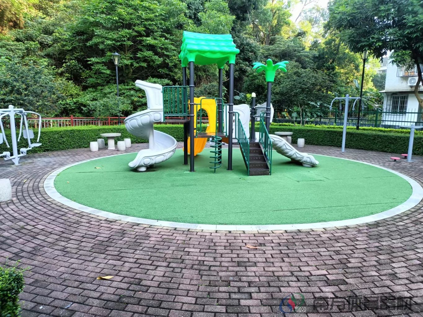 香柠南社区公园(图1)