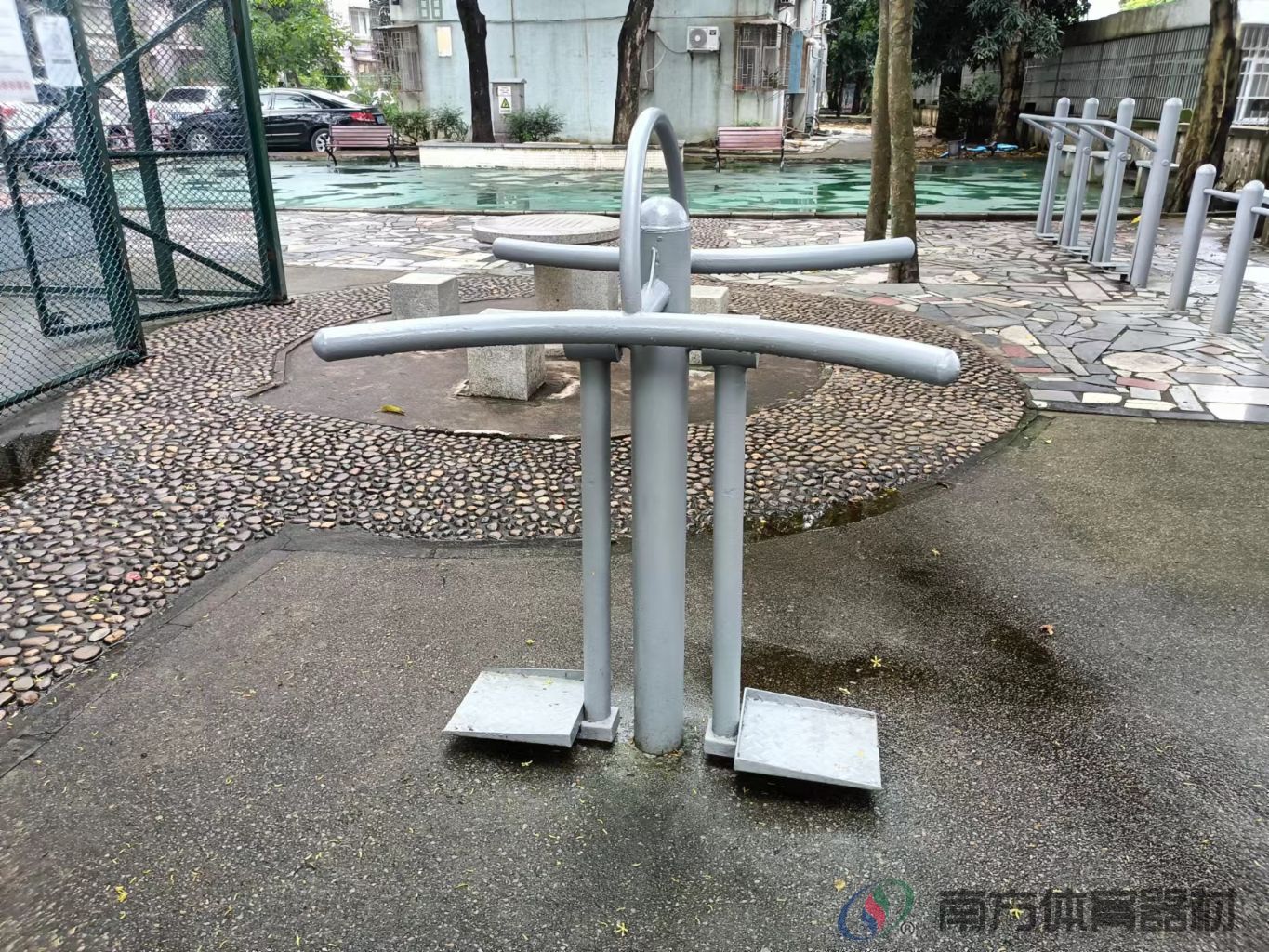 香柠一街社区公园(图6) 香柠一街社区公园(图6)