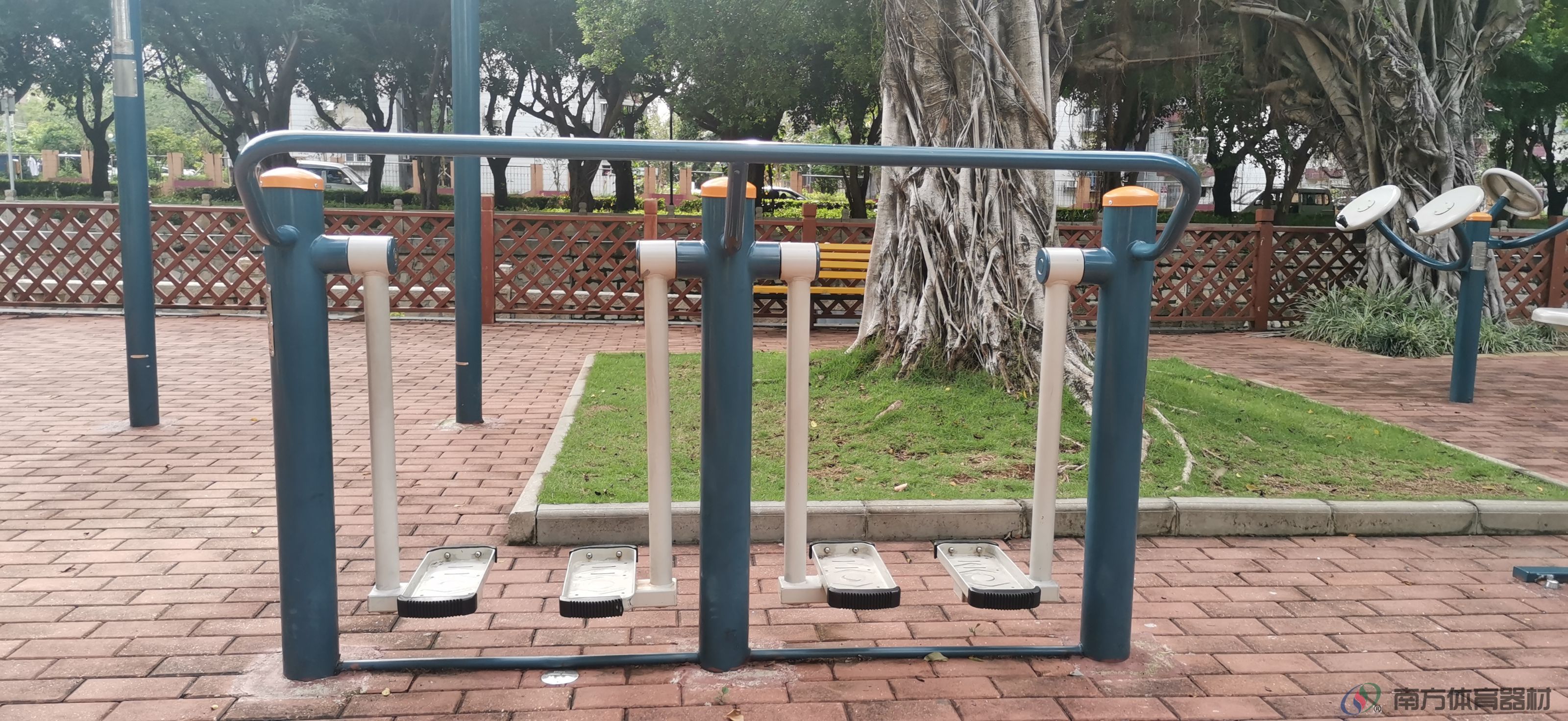 华发健身小公园(图6)