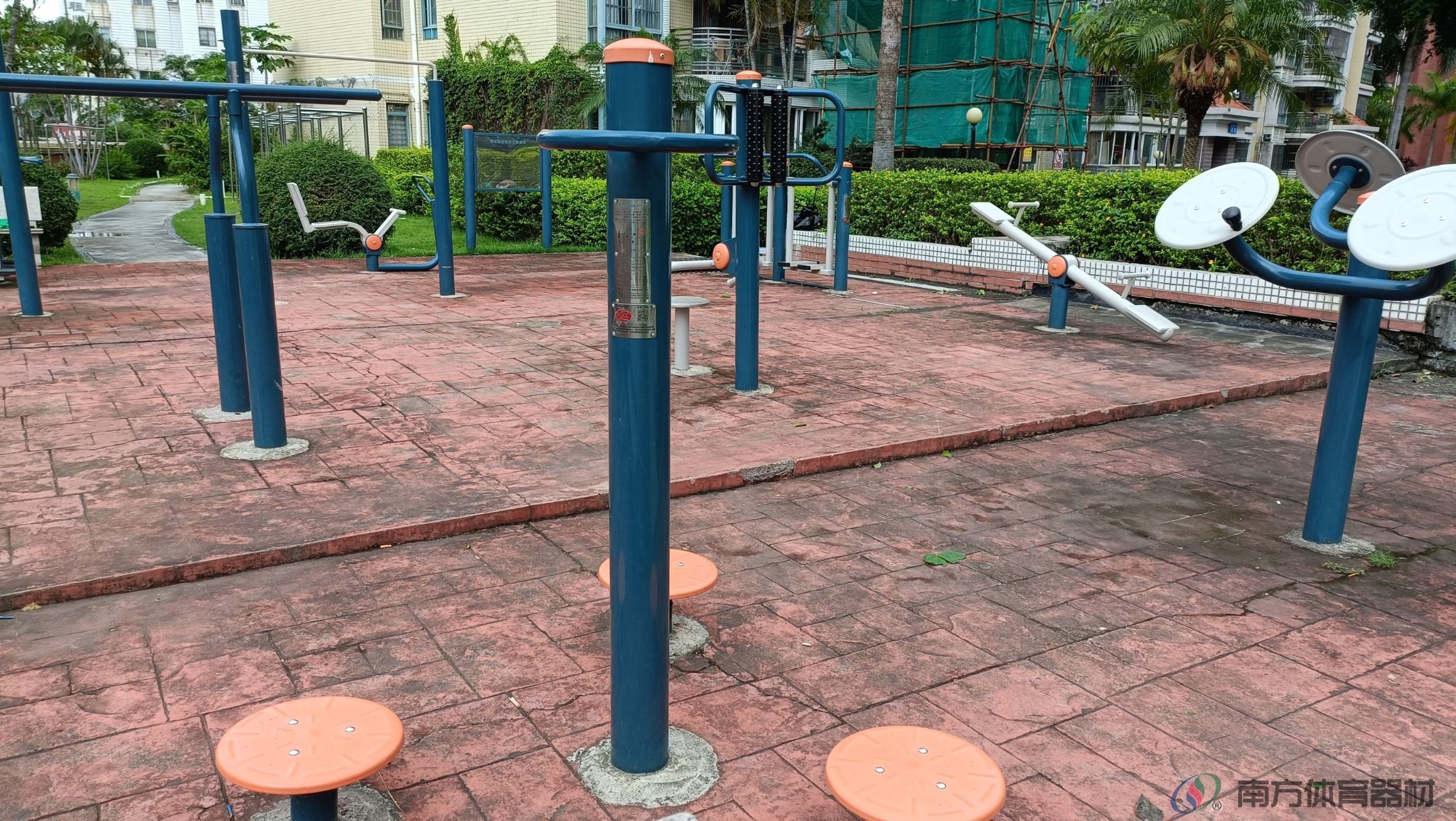 吉柠山庄4栋1单元平台(图2)