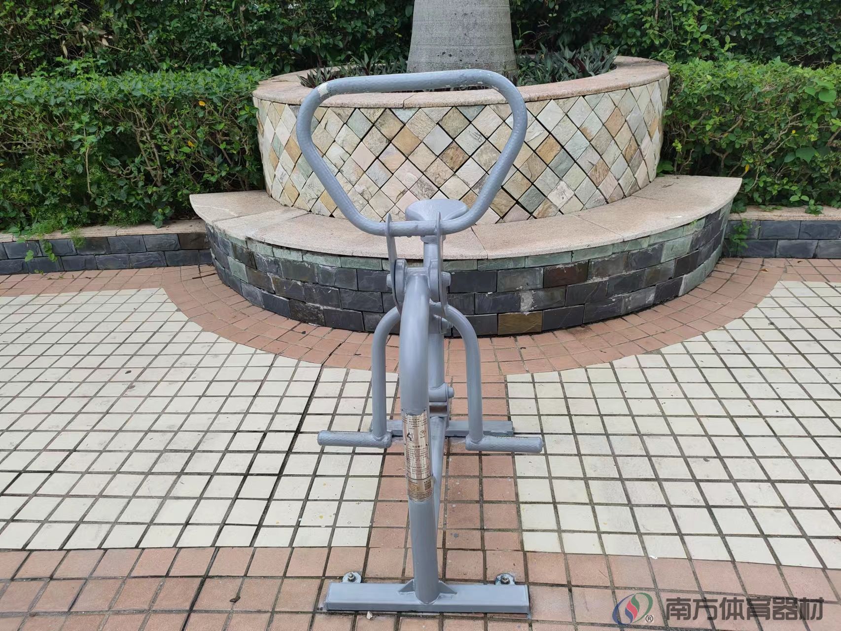 鸿泰休闲广场(图8)