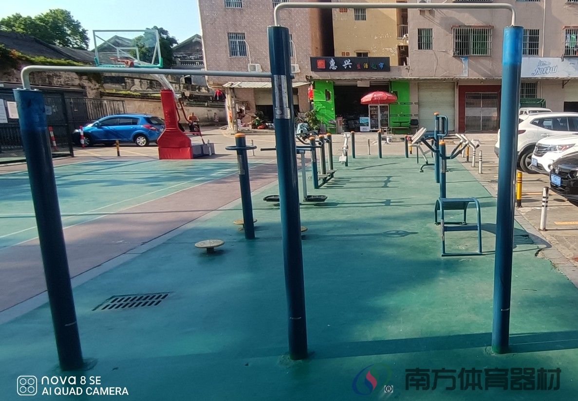 梅溪村社区公园(图1) 梅溪村社区公园(图1)