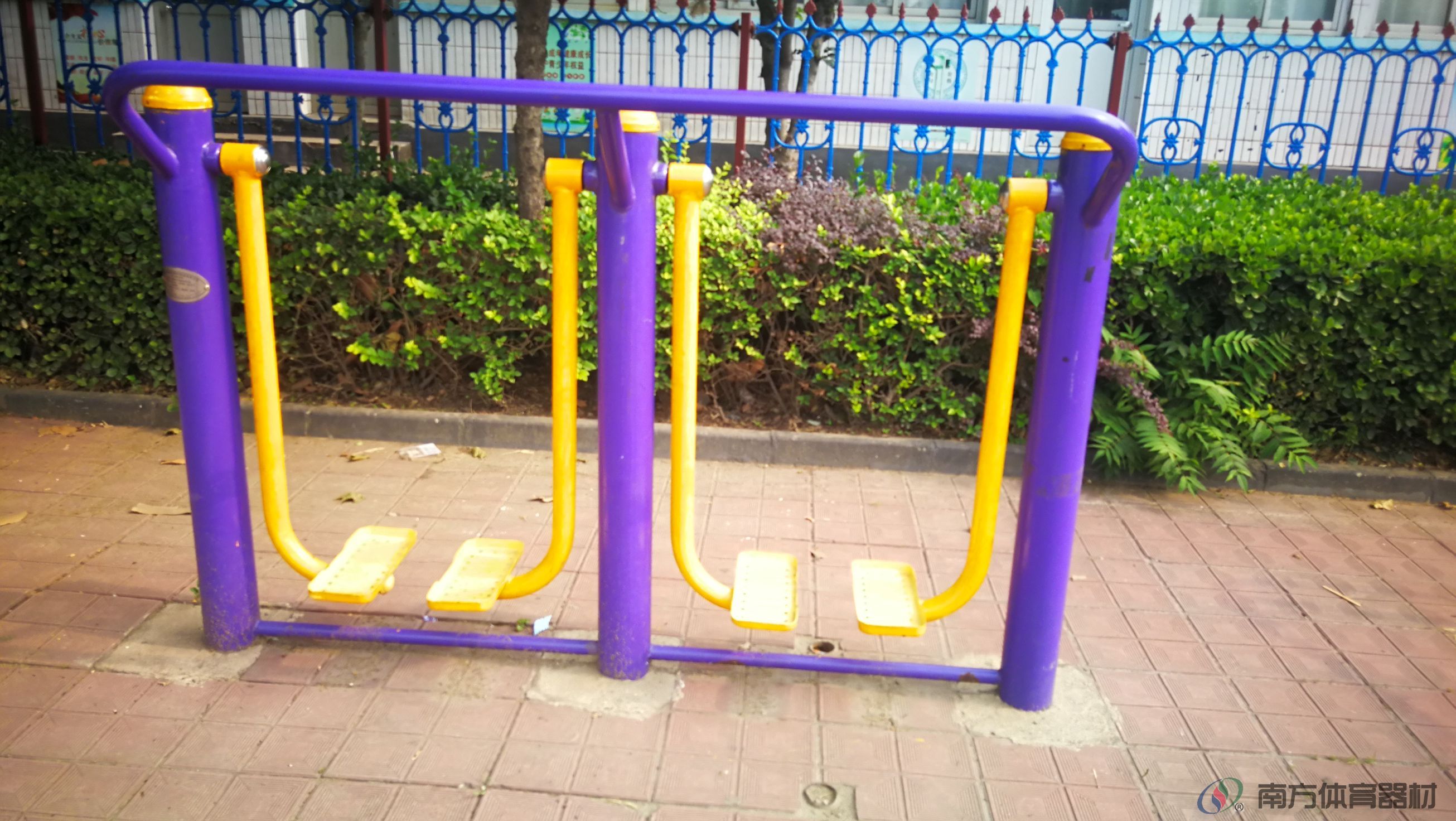南方体育器材 南方体育器材