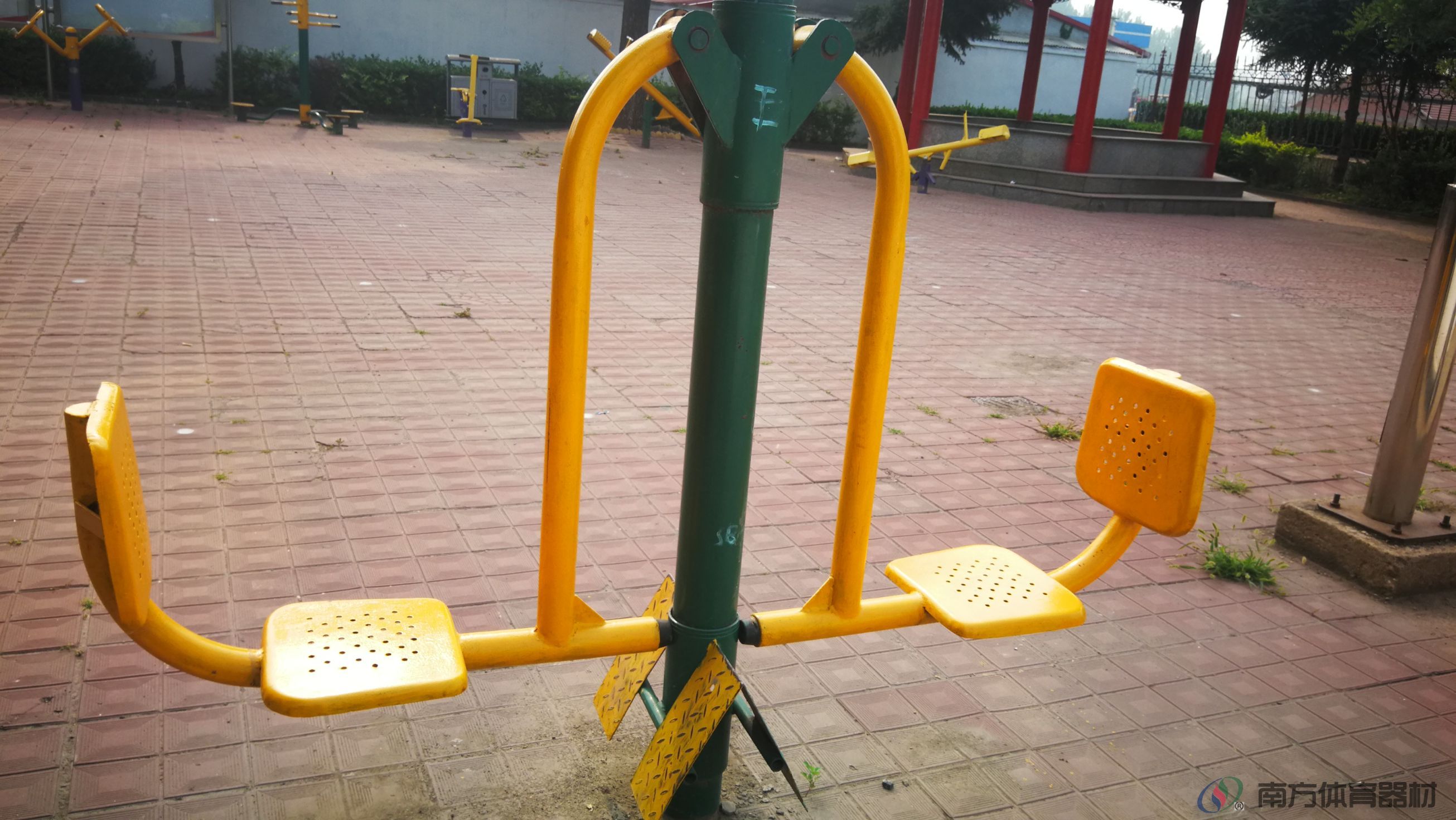 南方体育器材 南方体育器材