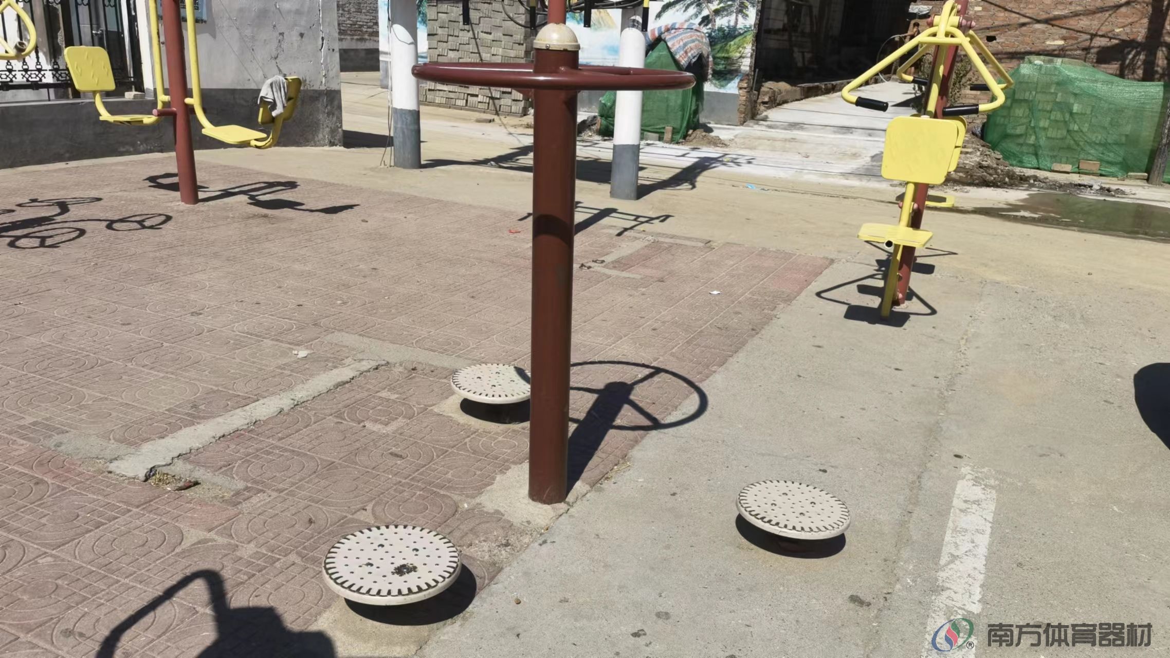 南方体育器材 南方体育器材