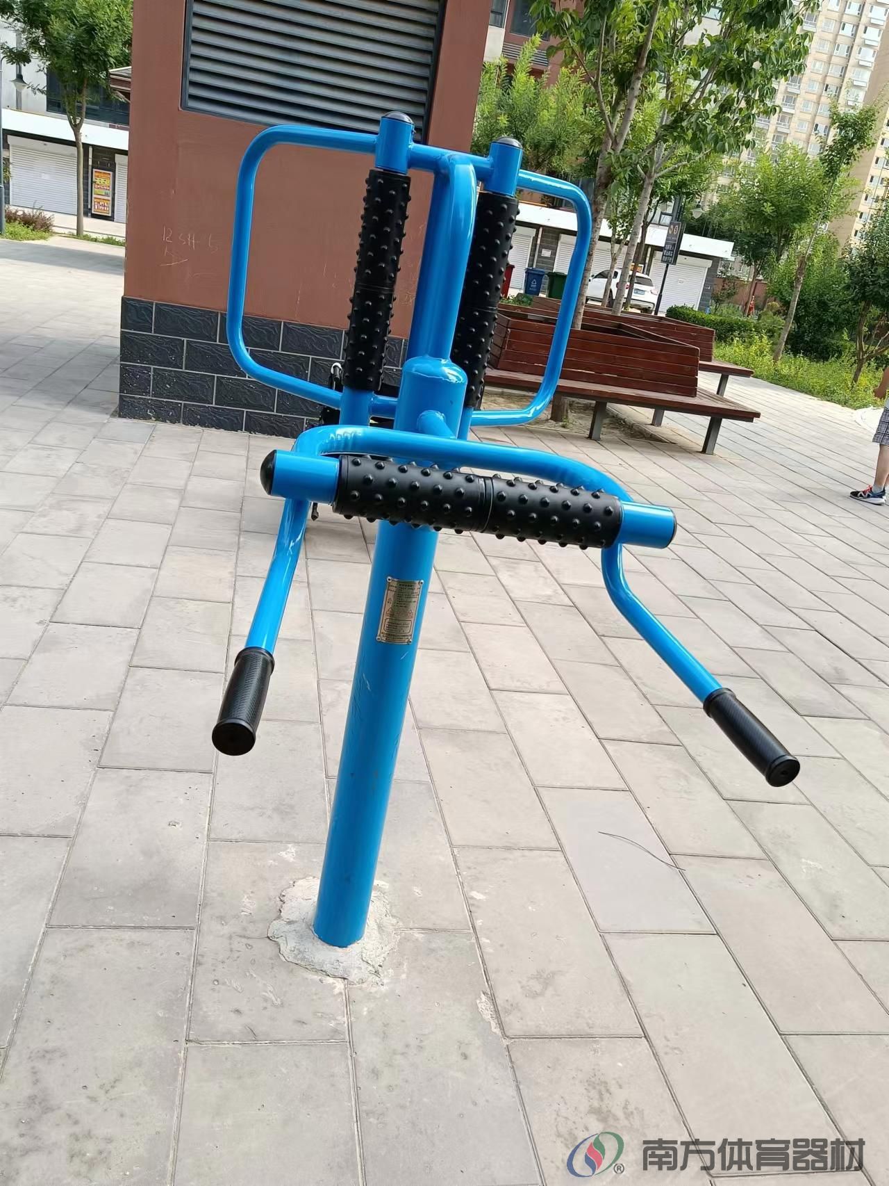 南方体育器材 南方体育器材